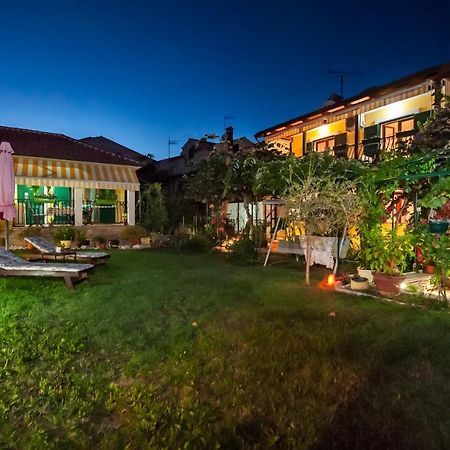 Apartments And Rooms Villa Dea Adults Only Rovinj Exterior photo