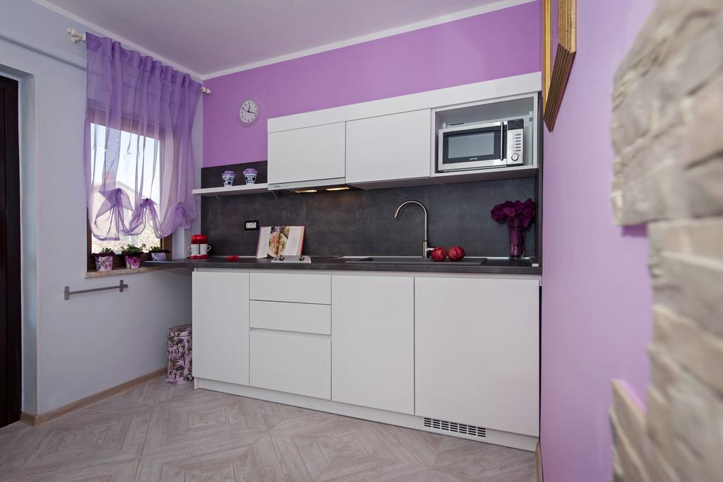 Apartments And Rooms Villa Dea Adults Only Rovinj Exterior photo